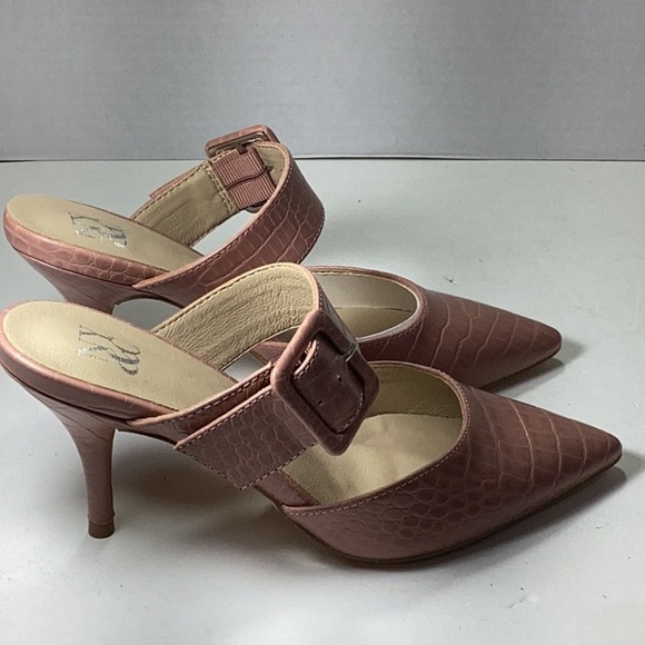 NY & C Woman’s shoe - Picture 3 of 5